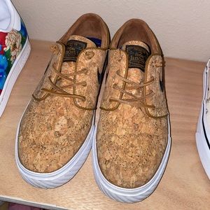 Nike Janoski Elite Cork Sneakers